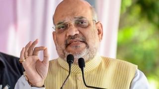 ಜಾರ್ಖಂಡ್​: ಚಲಿಸುತ್ತಿರುವ ಗೂಡ್ಸ್​ ರೈಲಿನಲ್ಲಿ ಮಕ್ಕಳ ಅಪಾಯಕಾರಿ ಸಾಹಸ