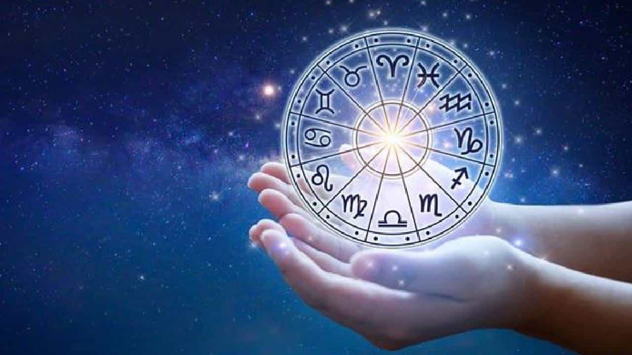 Horoscope: ದಿನಭವಿಷ್ಯ, ಬಹಳ ಪ್ರಯತ್ನದ ಫಲವಾಗಿ ಅವಿವಾಹಿತರಿಗೆ ಯೋಗ್ಯವಾದ ಸಂಬಂಧವು ಬರಲಿದೆ Horoscope: ದಿನಭವಿಷ್ಯ, ಬಹಳ ಪ್ರಯತ್ನದ ಫಲವಾಗಿ ಅವಿವಾಹಿತರಿಗೆ ಯೋಗ್ಯವಾದ ಸಂಬಂಧವು ಬರಲಿದೆ