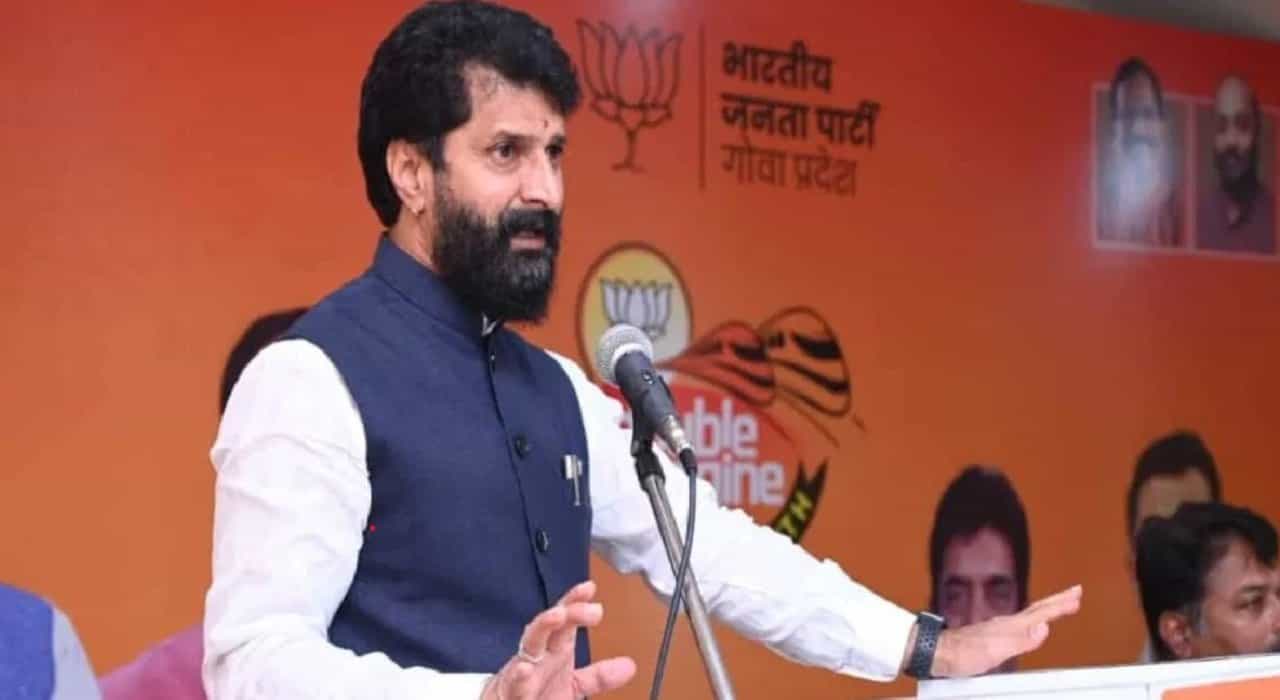 ಮಾತೃ ಭಾಷೆಯಲ್ಲಿ ಶಿಕ್ಷಣ ಒದಗಿಸುವುದು ತಪ್ಪಾ? ಎನ್ಇಪಿ ರದ್ದತಿ ಕುರಿತ ಸಿಎಂ ಸಿದ್ದರಾಮಯ್ಯ ಹೇಳಿಕೆಗೆ ಸಿಟಿ ರವಿ ಪ್ರಶ್ನೆ ಮಾತೃ ಭಾಷೆಯಲ್ಲಿ ಶಿಕ್ಷಣ ಒದಗಿಸುವುದು ತಪ್ಪಾ? ಎನ್ಇಪಿ ರದ್ದತಿ ಕುರಿತ ಸಿಎಂ ಸಿದ್ದರಾಮಯ್ಯ ಹೇಳಿಕೆಗೆ ಸಿಟಿ ರವಿ ಪ್ರಶ್ನೆ