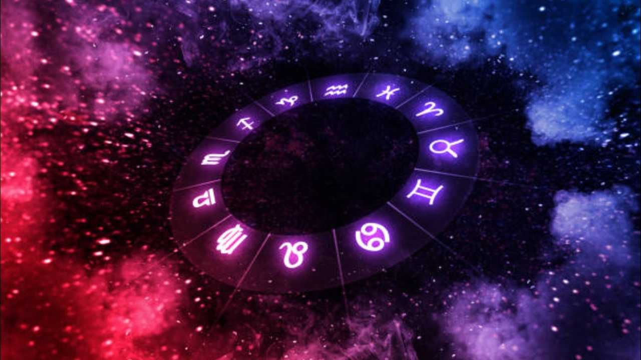 Daily Horoscope: ಈ ರಾಶಿಯವರು ತಮ್ಮ ಭವಿಷ್ಯದ ಬಗ್ಗೆ ಚಿಂತನೆ ಮಾಡುವರು, ನೀವಾಗಿಯೇ ಒತ್ತಡವನ್ನು ತಂದುಕೊಳ್ಳಲಿದ್ದೀರಿ Daily Horoscope: ಈ ರಾಶಿಯವರು ತಮ್ಮ ಭವಿಷ್ಯದ ಬಗ್ಗೆ ಚಿಂತನೆ ಮಾಡುವರು, ನೀವಾಗಿಯೇ ಒತ್ತಡವನ್ನು ತಂದುಕೊಳ್ಳಲಿದ್ದೀರಿ