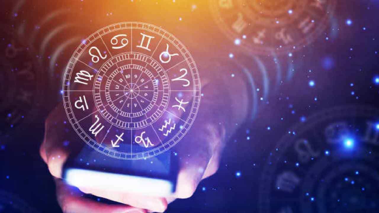 Horoscope: ದಿನಭವಿಷ್ಯ, ಈ ರಾಶಿಯವರು ಹಿತಶತ್ರುಗಳ ಬಗ್ಗೆ ಗಮನ ಇಡುವುದು ಅವಶ್ಯಕ Horoscope: ದಿನಭವಿಷ್ಯ, ಈ ರಾಶಿಯವರು ಹಿತಶತ್ರುಗಳ ಬಗ್ಗೆ ಗಮನ ಇಡುವುದು ಅವಶ್ಯಕ