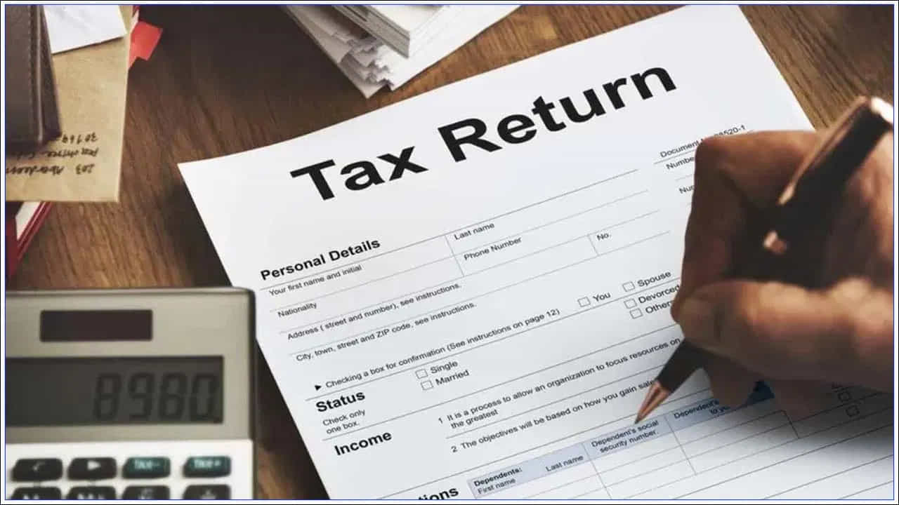 ITR Refund: ಹೆಚ್ಚು‘ವರಿ’ಯಾಗಿ ಕಟ್ಟಿದ ತೆರಿಗೆ ಹಣ ಮರುಪಾವತಿಗಾಗಿ ಕಾಯುತ್ತಿರುವಿರಾ? ನಕಲಿ ಸಂದೇಶಗಳಿಗೆ ಮರುಳಾಗಬೇಡಿ.. ITR Refund: ಹೆಚ್ಚು‘ವರಿ’ಯಾಗಿ ಕಟ್ಟಿದ ತೆರಿಗೆ ಹಣ ಮರುಪಾವತಿಗಾಗಿ ಕಾಯುತ್ತಿರುವಿರಾ? ನಕಲಿ ಸಂದೇಶಗಳಿಗೆ ಮರುಳಾಗಬೇಡಿ..
