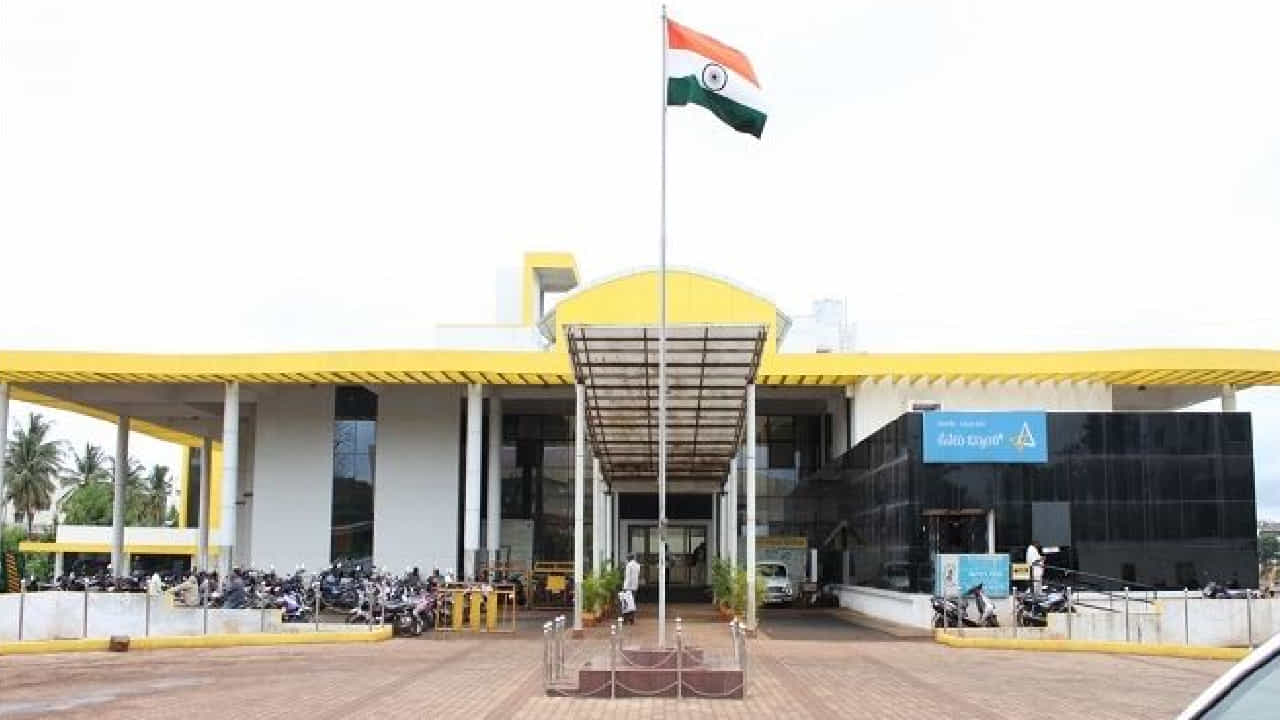 ಬೆಳಗಾವಿ ಮಹಾನಗರ ಪಾಲಿಕೆ ಸಾಮಾನ್ಯ ಸಭೆ: ಮರಾಠಿಯಲ್ಲಿ ಸಭೆಯ ನೋಟಿಸ್ ನೀಡಿಲ್ಲವೆಂದು ಕ್ಯಾತೆ ತೆಗೆದ ಎಂಇಎಸ್ ಬೆಳಗಾವಿ ಮಹಾನಗರ ಪಾಲಿಕೆ ಸಾಮಾನ್ಯ ಸಭೆ: ಮರಾಠಿಯಲ್ಲಿ ಸಭೆಯ ನೋಟಿಸ್ ನೀಡಿಲ್ಲವೆಂದು ಕ್ಯಾತೆ ತೆಗೆದ ಎಂಇಎಸ್