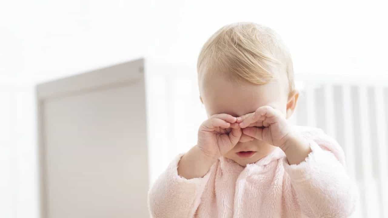 Conjunctivitis: ನಿಮ್ಮ ಮಗುವನ್ನು ಕಣ್ಣಿನ ಸೋಂಕಿನಿಂದ ರಕ್ಷಿಸುವುದು ಹೇಗೆ? ಇಲ್ಲಿದೆ ಸಲಹೆ Conjunctivitis: ನಿಮ್ಮ ಮಗುವನ್ನು ಕಣ್ಣಿನ ಸೋಂಕಿನಿಂದ ರಕ್ಷಿಸುವುದು ಹೇಗೆ? ಇಲ್ಲಿದೆ ಸಲಹೆ