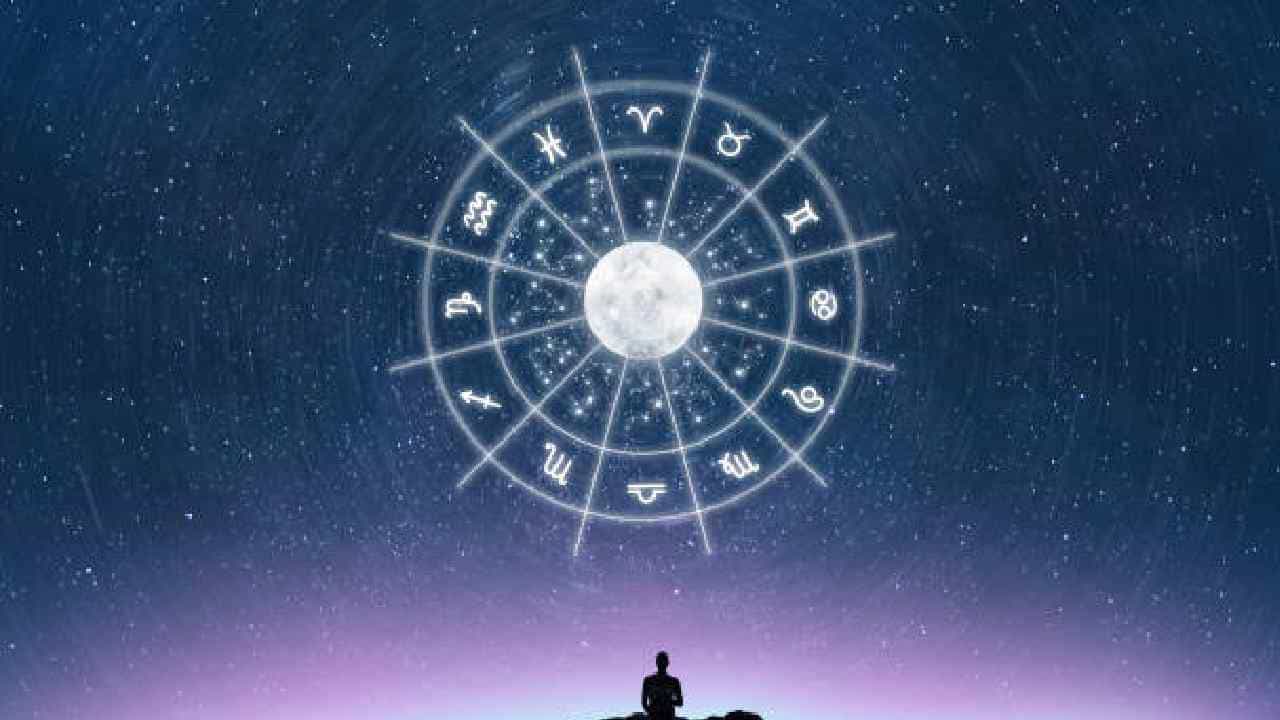 Horoscope 2 August: ದಿನಭವಿಷ್ಯ, ಈ ರಾಶಿಯವರು ಯಾರ ಜೊತೆಯೂ ಕಲಹ ಮಾಡಿಕೊಳ್ಳಬೇಡಿ Horoscope 2 August: ದಿನಭವಿಷ್ಯ, ಈ ರಾಶಿಯವರು ಯಾರ ಜೊತೆಯೂ ಕಲಹ ಮಾಡಿಕೊಳ್ಳಬೇಡಿ