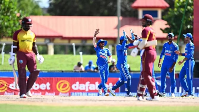 IND vs WI: ಟೀಮ್ ಇಂಡಿಯಾಗೆ ಕಠಿಣ ಗುರಿ ನೀಡಿದ ವೆಸ್ಟ್ ಇಂಡೀಸ್ IND vs WI: ಟೀಮ್ ಇಂಡಿಯಾಗೆ ಕಠಿಣ ಗುರಿ ನೀಡಿದ ವೆಸ್ಟ್ ಇಂಡೀಸ್