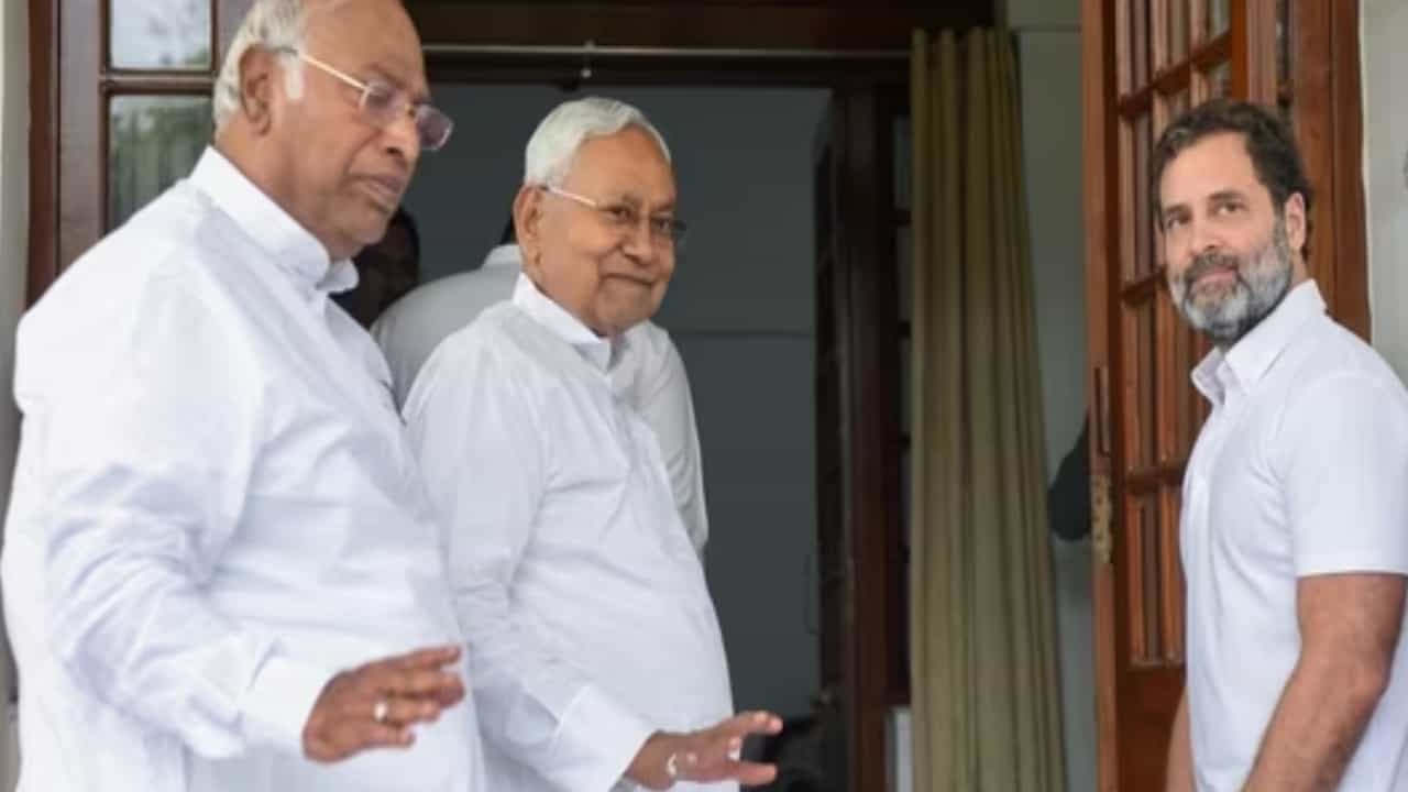 ವಿಪಕ್ಷಗಳ ಇಂಡಿಯಾ ಮೈತ್ರಿಕೂಟಕ್ಕೆ ಸಂಚಾಲಕರು ಇರಲ್ಲ, 11 ಜನರ ಸಮಿತಿ ಮಾತ್ರ