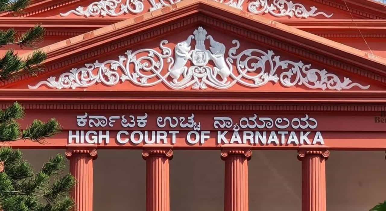 ಬೆಂಗಳೂರಿನಲ್ಲಿ ಶೌಚಾಲಯಗಳ ದುಸ್ಥಿತಿಗೆ ಕರ್ನಾಟಕ ಹೈಕೋರ್ಟ್ ಅಸಮಾಧಾನ ಬೆಂಗಳೂರಿನಲ್ಲಿ ಶೌಚಾಲಯಗಳ ದುಸ್ಥಿತಿಗೆ ಕರ್ನಾಟಕ ಹೈಕೋರ್ಟ್ ಅಸಮಾಧಾನ