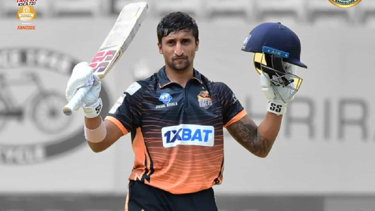 ಲವ್ನೀತ್ ಶತಕ ವ್ಯರ್ಥ: ಗೆದ್ದು ಬೀಗಿದ ಮೈಸೂರು ವಾರಿಯರ್ಸ್ ಲವ್ನೀತ್ ಶತಕ ವ್ಯರ್ಥ: ಗೆದ್ದು ಬೀಗಿದ ಮೈಸೂರು ವಾರಿಯರ್ಸ್
