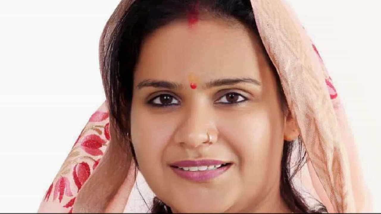 ಪತ್ನಿ ಹೆಸರಲ್ಲಿ ಲಂಚ ಸ್ವೀಕರಿಸುವಾಗ ಸಿಕ್ಕಿಬಿದ್ದ ಪತಿ, ಜೈಪುರ ಮೇಯರ್ ಮುನೇಶ್ ಗುರ್ಜರ್ ಅಮಾನತು ಪತ್ನಿ ಹೆಸರಲ್ಲಿ ಲಂಚ ಸ್ವೀಕರಿಸುವಾಗ ಸಿಕ್ಕಿಬಿದ್ದ ಪತಿ, ಜೈಪುರ ಮೇಯರ್ ಮುನೇಶ್ ಗುರ್ಜರ್ ಅಮಾನತು