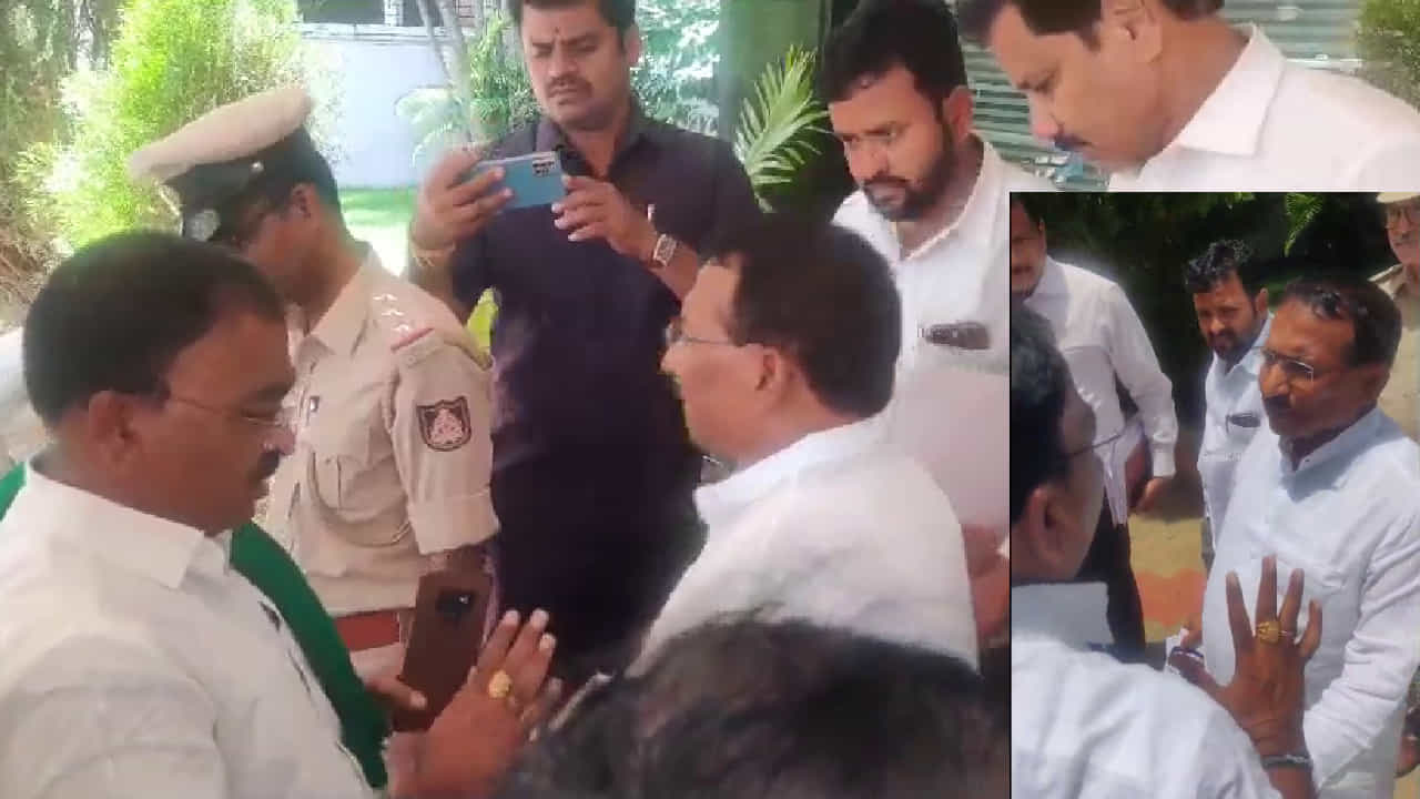 RB Thimmapur: ಅಧಿಕಾರದ ಅಮಲು... ಮನವಿ ಕೊಡಲು ಬಂದ ರೈತನಿಗೆ ಏಯ್ ನಡಿ ಎಂದು ಗದರಿದ ಸಚಿವ ಆರ್.ಬಿ. ತಿಮ್ಮಾಪುರ RB Thimmapur: ಅಧಿಕಾರದ ಅಮಲು... ಮನವಿ ಕೊಡಲು ಬಂದ ರೈತನಿಗೆ ಏಯ್ ನಡಿ ಎಂದು ಗದರಿದ ಸಚಿವ ಆರ್.ಬಿ. ತಿಮ್ಮಾಪುರ