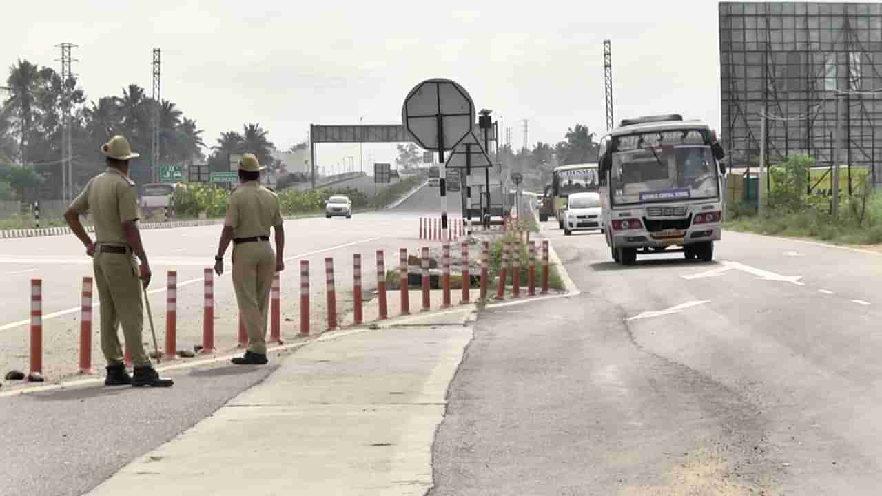 ಆದೇಶಕ್ಕೆ ಕ್ಯಾರೇ ಎನ್ನದ ಆಟೋ-ಬೈಕ್​: ಮೈಸೂರು-ಬೆಂಗಳೂರು ಎಕ್ಸ್‌ಪ್ರೆಸ್‌ ಹೈವೇನಲ್ಲಿ ಓಡಾಟ, ಸ್ಥಳಕ್ಕೆ ಡಿಸಿಪಿ ಜಾಹ್ನವಿ ಭೇಟಿ