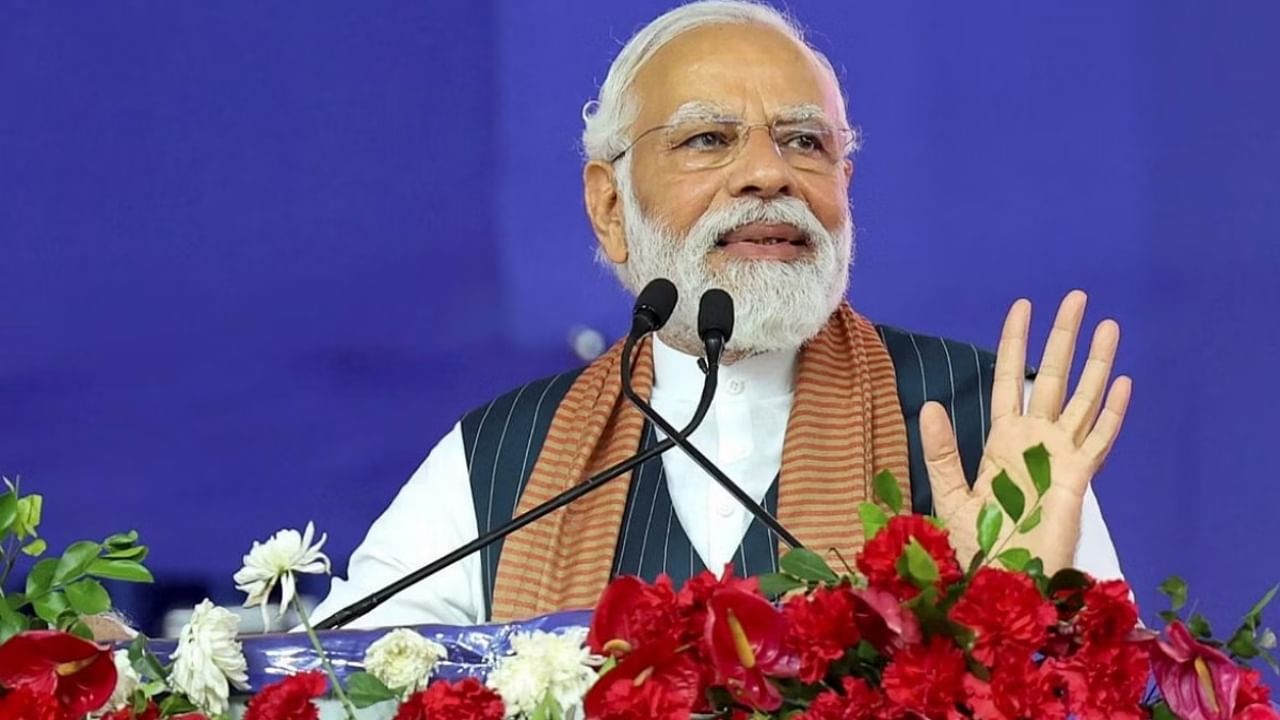 Mood of the Nation: ಈಗ ಸಂಸತ್ತಿಗೆ ಚುನಾವಣೆ ನಡೆದರೆ ಎನ್ಡಿಎಗೆ 306 ಸ್ಥಾನಗಳ ಬಹುಮತ, ವಿಪಕ್ಷಗಳ ಮೈತ್ರಿಕೂಟಕ್ಕೆ ಎಷ್ಟು? Mood of the Nation: ಈಗ ಸಂಸತ್ತಿಗೆ ಚುನಾವಣೆ ನಡೆದರೆ ಎನ್ಡಿಎಗೆ 306 ಸ್ಥಾನಗಳ ಬಹುಮತ, ವಿಪಕ್ಷಗಳ ಮೈತ್ರಿಕೂಟಕ್ಕೆ ಎಷ್ಟು?