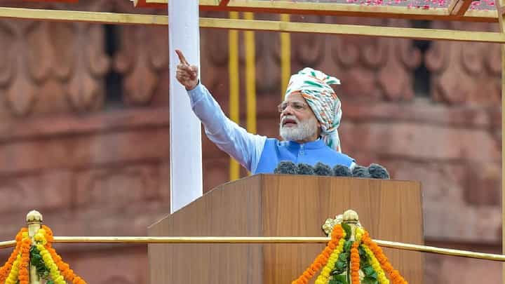 77th Independance Day: ಕೆಂಪುಕೋಟೆ ಮೇಲೆ ನರೇಂದ್ರ ಮೋದಿ ಧ್ವಜಾರೋಹಣ, ಭಾಷಣ ಲೈವ್ ವೀಕ್ಷಿಸಿ 77th Independance Day: ಕೆಂಪುಕೋಟೆ ಮೇಲೆ ನರೇಂದ್ರ ಮೋದಿ ಧ್ವಜಾರೋಹಣ, ಭಾಷಣ ಲೈವ್ ವೀಕ್ಷಿಸಿ