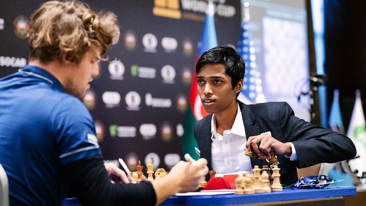 Chess World Cup 2023 Final: ಪ್ರಜ್ಞಾನಂದಗೆ ವಿರೋಚಿತ ಸೋಲು: ಕಾರ್ಲ್​ಸೆನ್ ವಿಶ್ವ ಚಾಂಪಿಯನ್​