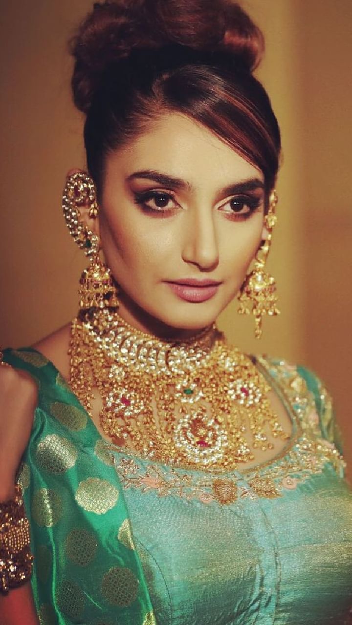 Ragini Dwivedi (2)