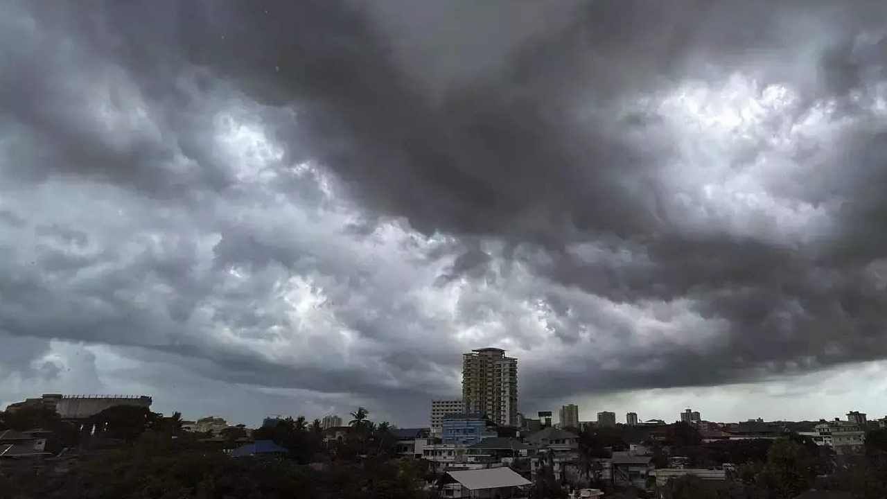 Karnataka Rain: ಕರ್ನಾಟಕದಾದ್ಯಂತ ಮುಂಗಾರು ಚುರುಕು, ಮುಂದಿನ ಒಂದು ವಾರಗಳ ಕಾಲ ಈ ಜಿಲ್ಲೆಗಳಲ್ಲಿ ಹೆಚ್ಚು ಮಳೆ ಸಾಧ್ಯತೆ