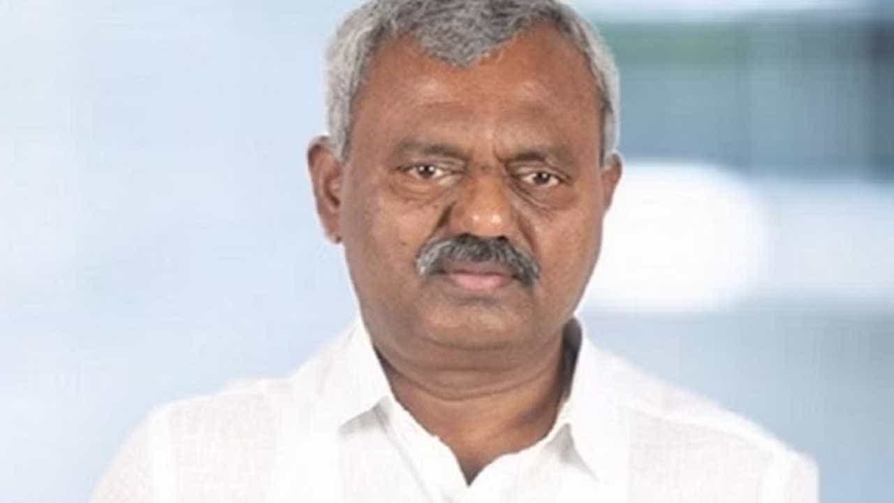 ಎಸ್ಟಿ ಸೋಮಶೇಖರ್, ಬೆಂಬಲಿಗರನ್ನು ಕಾಂಗ್ರೆಸ್ಗೆ ಕರೆತರಬೇಕೆಂದು ಕೆಪಿಸಿಸಿ ಅಧ್ಯಕ್ಷರು ಟಾಸ್ಕ್ ನೀಡಿದ್ದಾರೆ: ಶಾಸಕ ಎನ್ ಶ್ರೀನಿವಾಸ್ ಎಸ್ಟಿ ಸೋಮಶೇಖರ್, ಬೆಂಬಲಿಗರನ್ನು ಕಾಂಗ್ರೆಸ್ಗೆ ಕರೆತರಬೇಕೆಂದು ಕೆಪಿಸಿಸಿ ಅಧ್ಯಕ್ಷರು ಟಾಸ್ಕ್ ನೀಡಿದ್ದಾರೆ: ಶಾಸಕ ಎನ್ ಶ್ರೀನಿವಾಸ್