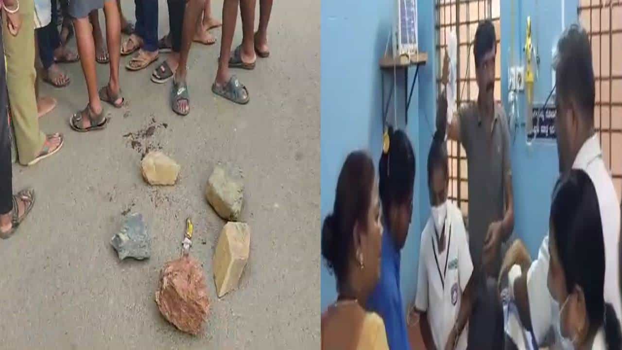 ಹಾವೇರಿ: ಎಸ್ಬಿಐ ನಿವೃತ್ತ ಮ್ಯಾನೇಜರ್ಗೆ ಚಾಕುವಿನಿಂದ ಇರಿದು ಹತ್ಯೆಗೆ ಯತ್ನ; ಆಸ್ಪತ್ರೆಗೆ ದಾಖಲು ಹಾವೇರಿ: ಎಸ್ಬಿಐ ನಿವೃತ್ತ ಮ್ಯಾನೇಜರ್ಗೆ ಚಾಕುವಿನಿಂದ ಇರಿದು ಹತ್ಯೆಗೆ ಯತ್ನ; ಆಸ್ಪತ್ರೆಗೆ ದಾಖಲು