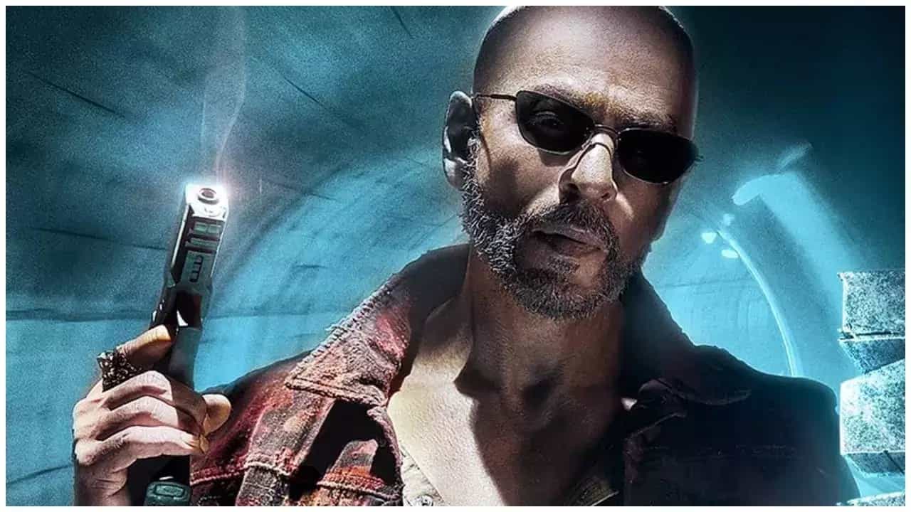 'ಜವಾನ್' ಆಡಿಯೋ ಲಾಂಚ್: ಅದ್ಧೂರಿ ವೇದಿಕೆಯಲ್ಲಿ ಮಿಂಚು ಹರಿಸಿದ ಶಾರುಖ್ ಖಾನ್ 'ಜವಾನ್' ಆಡಿಯೋ ಲಾಂಚ್: ಅದ್ಧೂರಿ ವೇದಿಕೆಯಲ್ಲಿ ಮಿಂಚು ಹರಿಸಿದ ಶಾರುಖ್ ಖಾನ್
