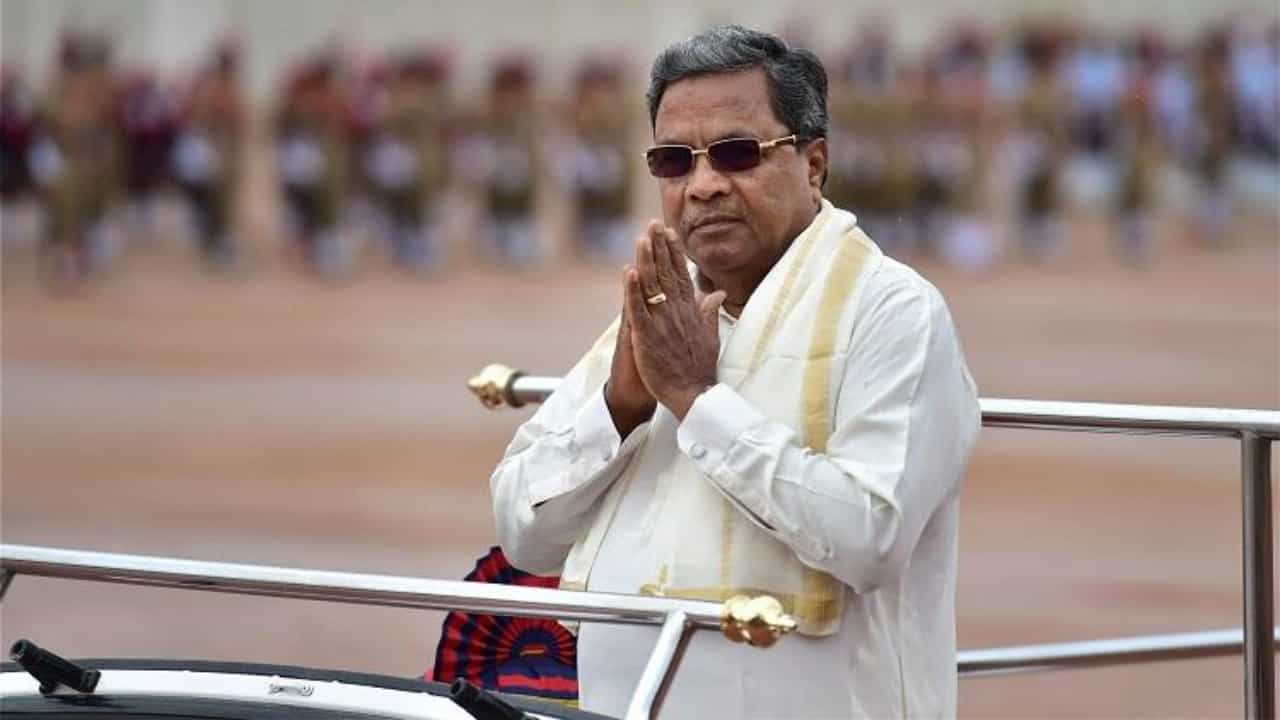ಸಿಎಂ ಸಿದ್ದರಾಮಯ್ಯ ಬಯೋಪಿಕ್ ಸಿದ್ಧತೆ ಎಲ್ಲಿಯವರೆಗೆ ಬಂತು? ಹೊರಬಿತ್ತು ಹೊಸ ವಿಚಾರ ಸಿಎಂ ಸಿದ್ದರಾಮಯ್ಯ ಬಯೋಪಿಕ್ ಸಿದ್ಧತೆ ಎಲ್ಲಿಯವರೆಗೆ ಬಂತು? ಹೊರಬಿತ್ತು ಹೊಸ ವಿಚಾರ