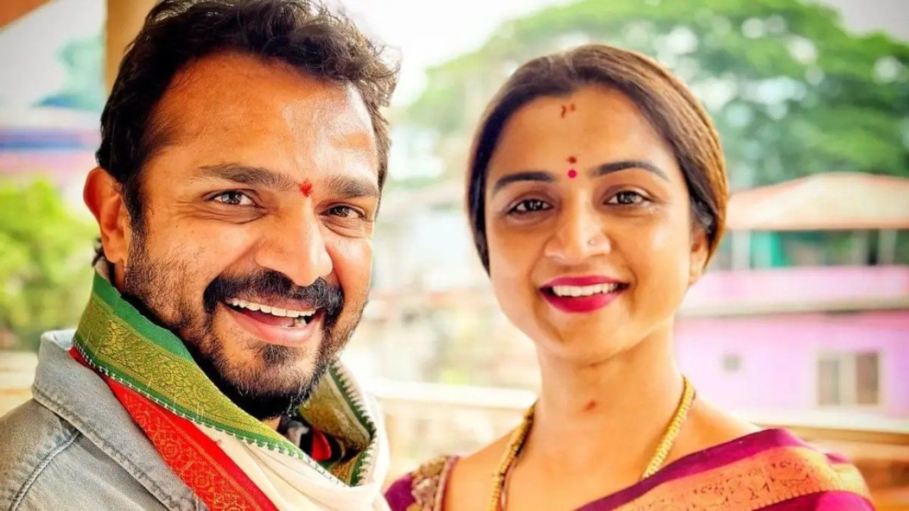 ವಿಜಯ್-ಸ್ಪಂದನಾ ಪ್ರೇಮಕ್ಕೆ ಮುನ್ನಡಿ ಹಾಡಿತ್ತು ಮಲ್ಲೇಶ್ವರದ ಕಾಫಿ ಡೇ ವಿಜಯ್-ಸ್ಪಂದನಾ ಪ್ರೇಮಕ್ಕೆ ಮುನ್ನಡಿ ಹಾಡಿತ್ತು ಮಲ್ಲೇಶ್ವರದ ಕಾಫಿ ಡೇ
