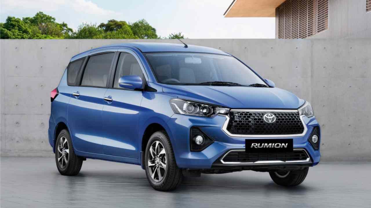 Toyota Rumion: ಟೊಯೊಟಾ ಬಹುನೀರಿಕ್ಷಿತ ರೂಮಿಯಾನ್ ಎಂಪಿವಿ ಅನಾವರಣ