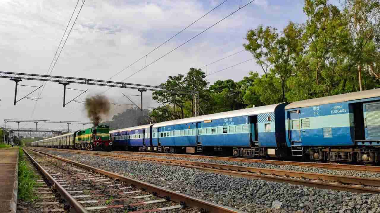 ಮುಂಬೈನಲ್ಲಿ ಚಲಿಸುತ್ತಿದ್ದ ರೈಲಿನಿಂದ ಮಹಿಳೆಯನ್ನು ತಳ್ಳಿದ್ದ ವ್ಯಕ್ತಿಯ ಬಂಧನ