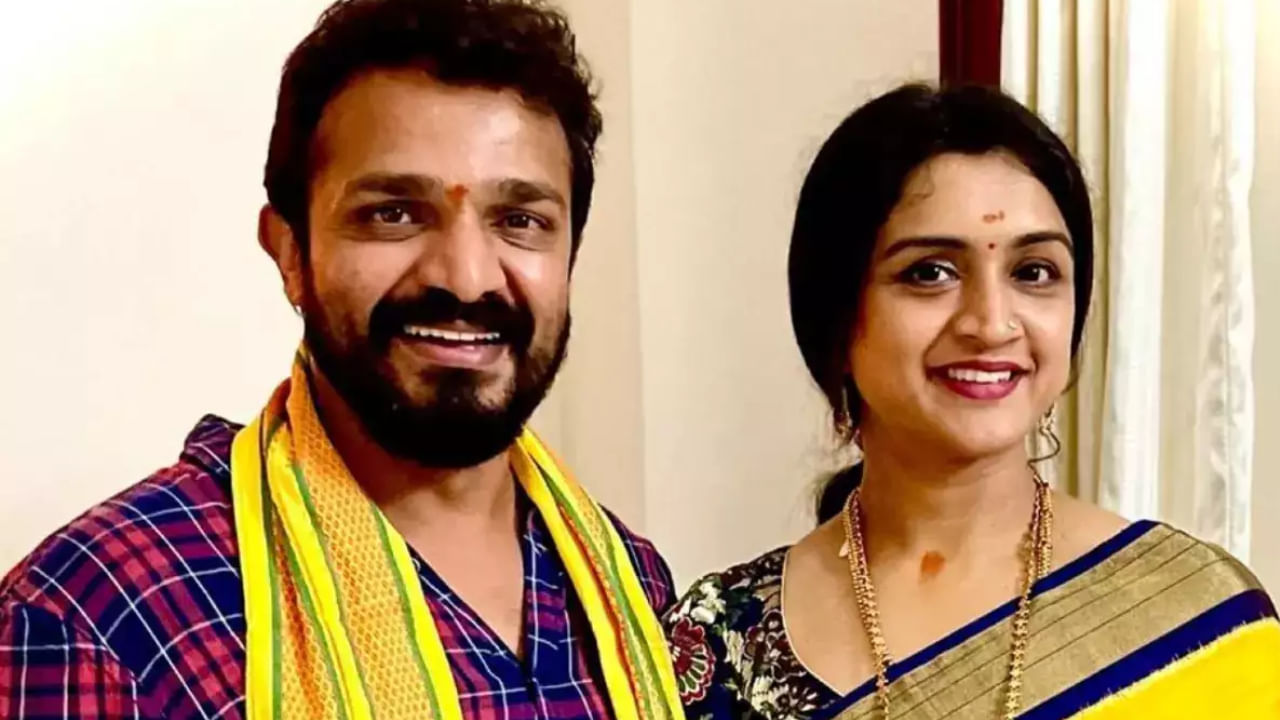 ಬ್ಯಾಂಕಾಕ್ನಿಂದ ಸ್ಪಂದನಾ ಪಾರ್ಥಿವ ಶರೀರವನ್ನು ಬೆಂಗಳೂರಿಗೆ ತರಲು ಸಿದ್ಧತೆ; ಅಂತಿಮ ದರ್ಶನಕ್ಕೆ ಅವಕಾಶ ಬ್ಯಾಂಕಾಕ್ನಿಂದ ಸ್ಪಂದನಾ ಪಾರ್ಥಿವ ಶರೀರವನ್ನು ಬೆಂಗಳೂರಿಗೆ ತರಲು ಸಿದ್ಧತೆ; ಅಂತಿಮ ದರ್ಶನಕ್ಕೆ ಅವಕಾಶ