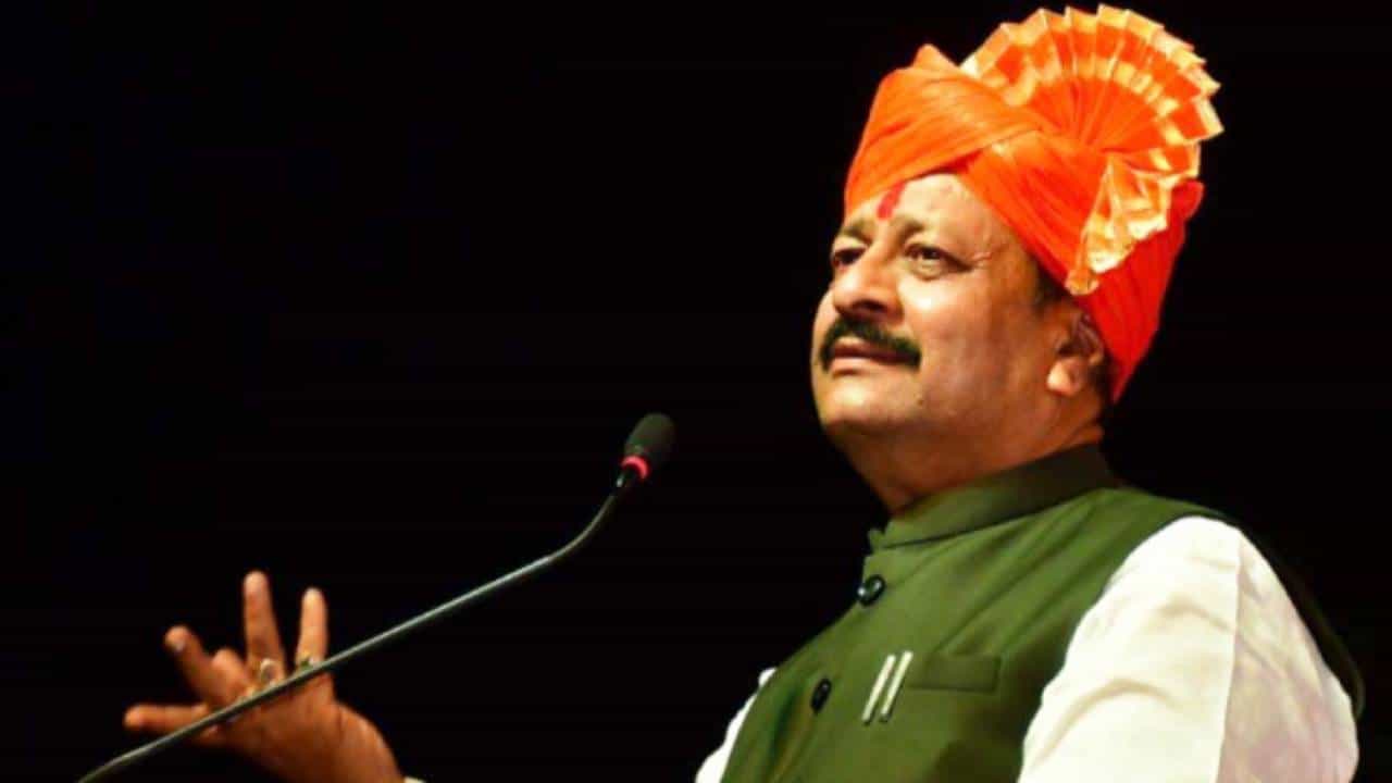 ಬಿಜೆಪಿಯಲ್ಲಿದ್ದುಕೊಂಡು ಈ ರೀತಿ ಹೇಳಿಕೆ ನೀಡುವುದು ಸರಿಯಲ್ಲ: ರೇಣುಕಾಚಾರ್ಯ ಮಾತಿಗೆ ಯತ್ನಾಳ್ ಆಕ್ಷೇಪ ಬಿಜೆಪಿಯಲ್ಲಿದ್ದುಕೊಂಡು ಈ ರೀತಿ ಹೇಳಿಕೆ ನೀಡುವುದು ಸರಿಯಲ್ಲ: ರೇಣುಕಾಚಾರ್ಯ ಮಾತಿಗೆ ಯತ್ನಾಳ್ ಆಕ್ಷೇಪ