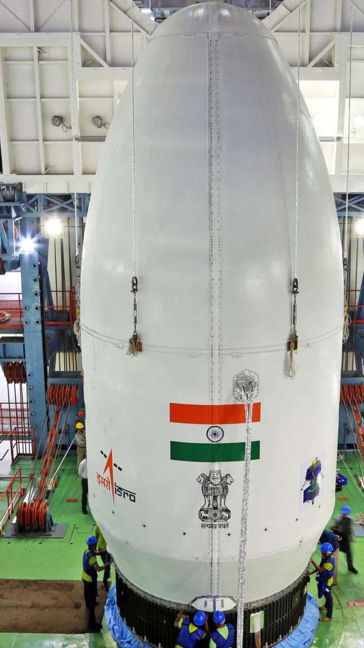 isro-space-exploration-9