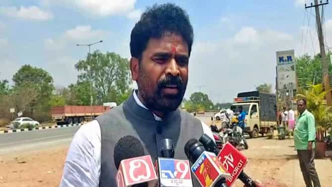 ಭಾರತಕ್ಕೆ ಶವ ತರಲು ಕುಟುಂಬಕ್ಕೆ ನೆರವಾದ ಕೋಲಾರ ಸಂಸದ ಮುನಿಸ್ವಾಮಿ