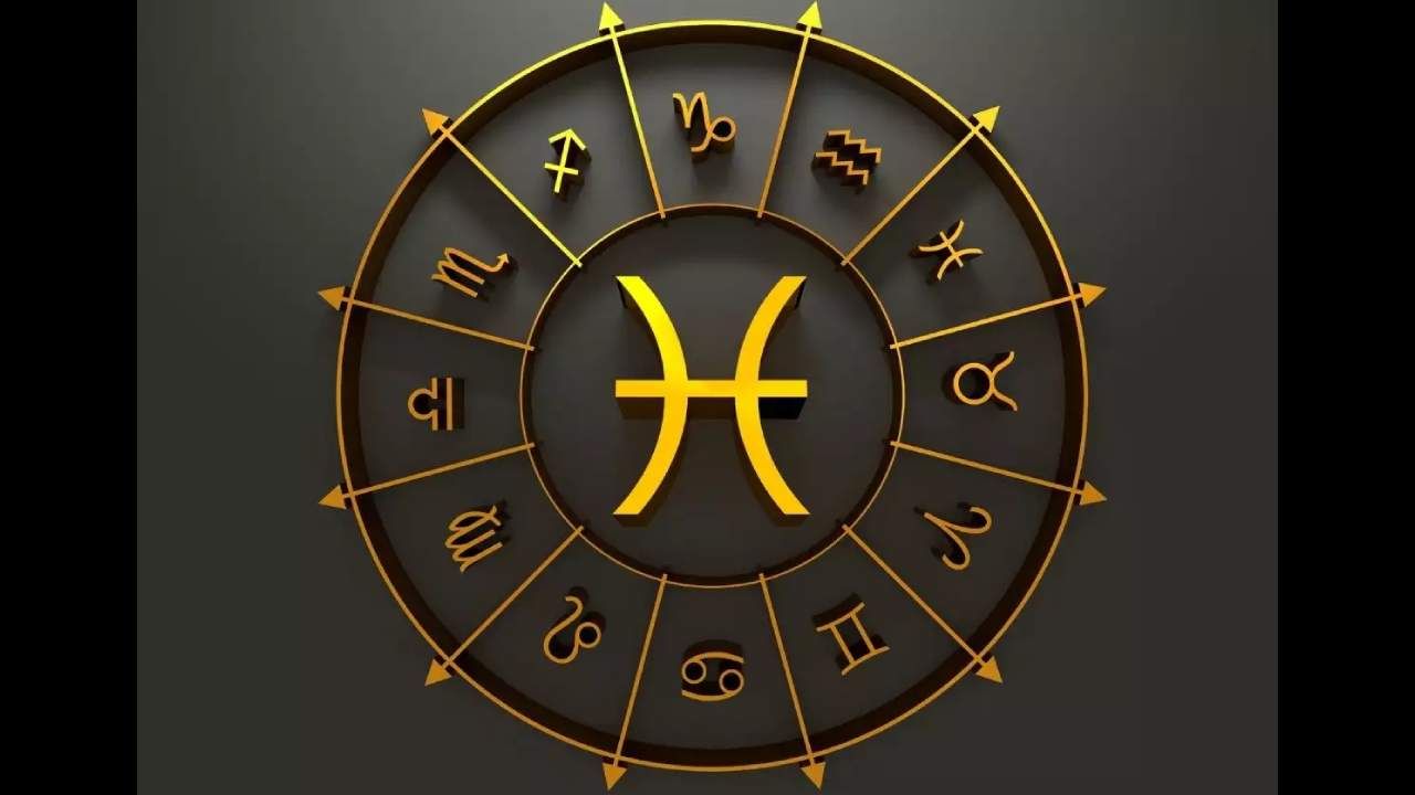Horoscope 27 August: ದಿನಭವಿಷ್ಯ, ಹಣಕಾಸಿನ ವಿಚಾರದಲ್ಲಿ ನೀವು ಹತಾಶಭಾವ ತಾಳಬಹುದು ಎಚ್ಚರ! Horoscope 27 August: ದಿನಭವಿಷ್ಯ, ಹಣಕಾಸಿನ ವಿಚಾರದಲ್ಲಿ ನೀವು ಹತಾಶಭಾವ ತಾಳಬಹುದು ಎಚ್ಚರ!