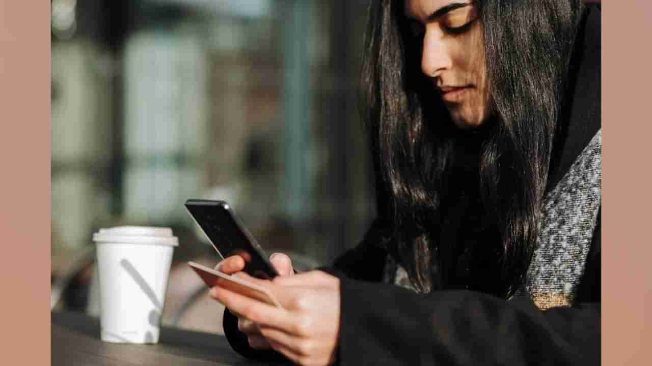 ಫೋನ್ಪೇ ಮಾಡುವುದಾಗಿ ನಂಬಿಸಿ ಅಂಗವಿಕಲ ಆಟೋ ಚಾಲಕನಿಗೆ ವಂಚಿಸಿದ ಯುವತಿ