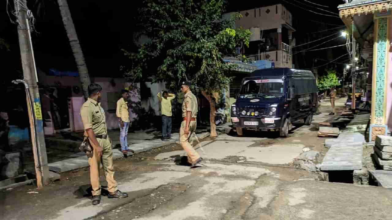 ಶಿವಮೊಗ್ಗ: ಗಲಾಟೆ ಮಾಡಬೇಡಿ ಎಂದಿದಕ್ಕೆ 15 ಜನ ಯುವಕರ ತಂಡದಿಂದ ಮೂವರ ಮೇಲೆ ಹಲ್ಲೆ, ಸ್ಥಳದಲ್ಲಿ ಬಿಗಿ ಭದ್ರತೆ