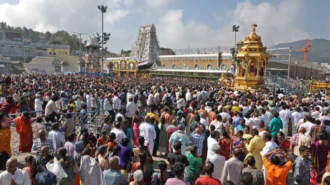 ತಿರುಪತಿ: ತಿರುಮಲ ಬೆಟ್ಟದಲ್ಲಿ ಮತ್ತೆ ಚಿರತೆ-ಕರಡಿ ಪ್ರತ್ಯಕ್ಷ, ಅಲಿಪಿರಿ ಕಾಲ್ನಡಿಗೆ ಮೆಟ್ಟಿಲುಗಳ ಮೇಲೆ ಚಿರತೆ ಹಾವಳಿ