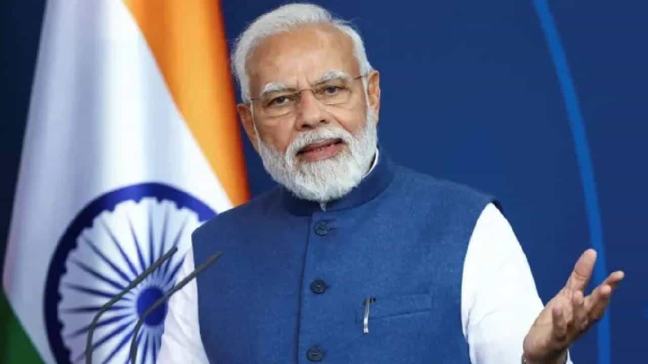 ಪ್ರಧಾನಿ ಮೋದಿಯವರ ಜನ್ಮದಿನದಂದು ಭಾರತೀಯರಿಗಾಗಿ ಹೊಸ ಆರೋಗ್ಯ ಅಭಿಯಾನ 'ಆಯುಷ್ಮಾನ್ ಭವ'; ಇಲ್ಲಿದೆ ಸಂಪೂರ್ಣ ಮಾಹಿತಿ ಪ್ರಧಾನಿ ಮೋದಿಯವರ ಜನ್ಮದಿನದಂದು ಭಾರತೀಯರಿಗಾಗಿ ಹೊಸ ಆರೋಗ್ಯ ಅಭಿಯಾನ 'ಆಯುಷ್ಮಾನ್ ಭವ'; ಇಲ್ಲಿದೆ ಸಂಪೂರ್ಣ ಮಾಹಿತಿ
