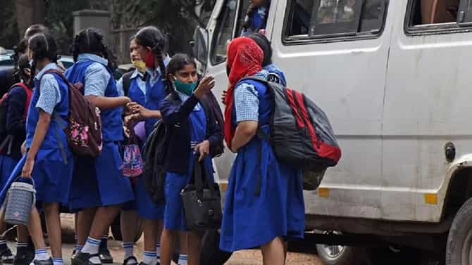 ಶಾಲೆಯ ಸಮಯ ಬದಲಾವಣೆ; ಶಾಲೆಗಳ ಪ್ರತಿನಿಧಿಗಳ ಜತೆ ಸಭೆ ನಡೆಸಲಿದೆ ಸರ್ಕಾರ