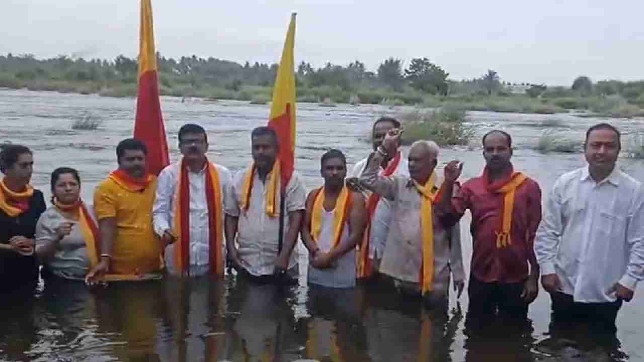 ತಮಿಳುನಾಡು ವಿರುದ್ಧ ಮಂಡ್ಯದಲ್ಲಿ ಭುಗಿಲೆದ್ದ ಕಾವೇರಿ ಕಿಚ್ಚು, ಕಾನೂನು ಹೋರಾಟಕ್ಕೆ ಮುಂದಾದ ರೈತರು