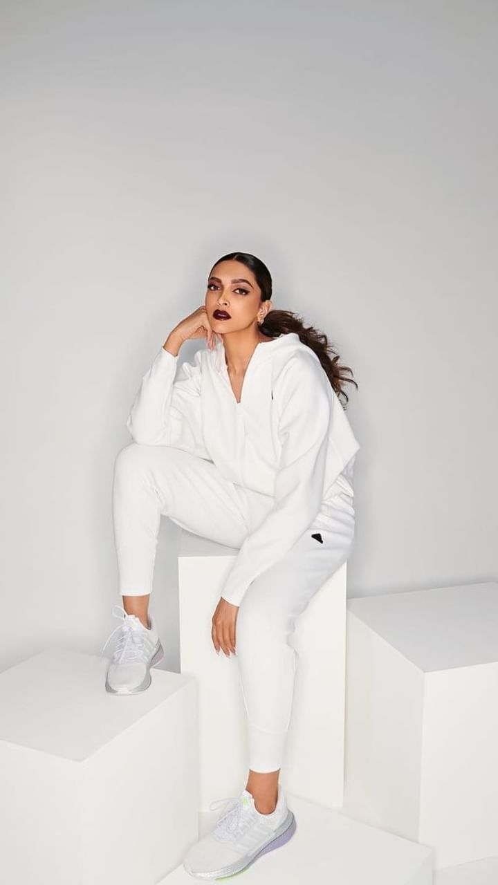 Deepika Padukone (4)