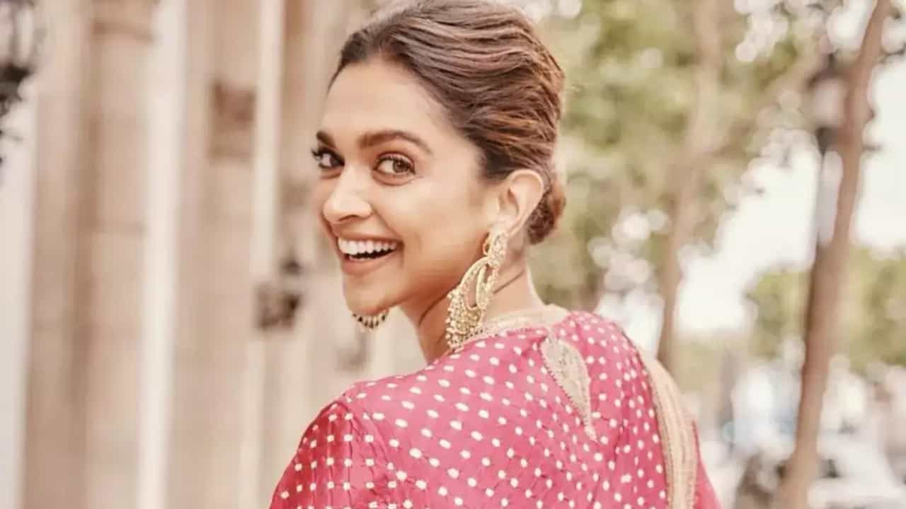 ‘ಜವಾನ್’ ಚಿತ್ರದಲ್ಲಿ ನಟಿಸಲು ಒಂದು ರೂಪಾಯಿನೂ ಪಡೆದಿಲ್ಲ ದೀಪಿಕಾ ಪಡುಕೋಣೆ; ಕಾರಣವೇನು? ‘ಜವಾನ್’ ಚಿತ್ರದಲ್ಲಿ ನಟಿಸಲು ಒಂದು ರೂಪಾಯಿನೂ ಪಡೆದಿಲ್ಲ ದೀಪಿಕಾ ಪಡುಕೋಣೆ; ಕಾರಣವೇನು?