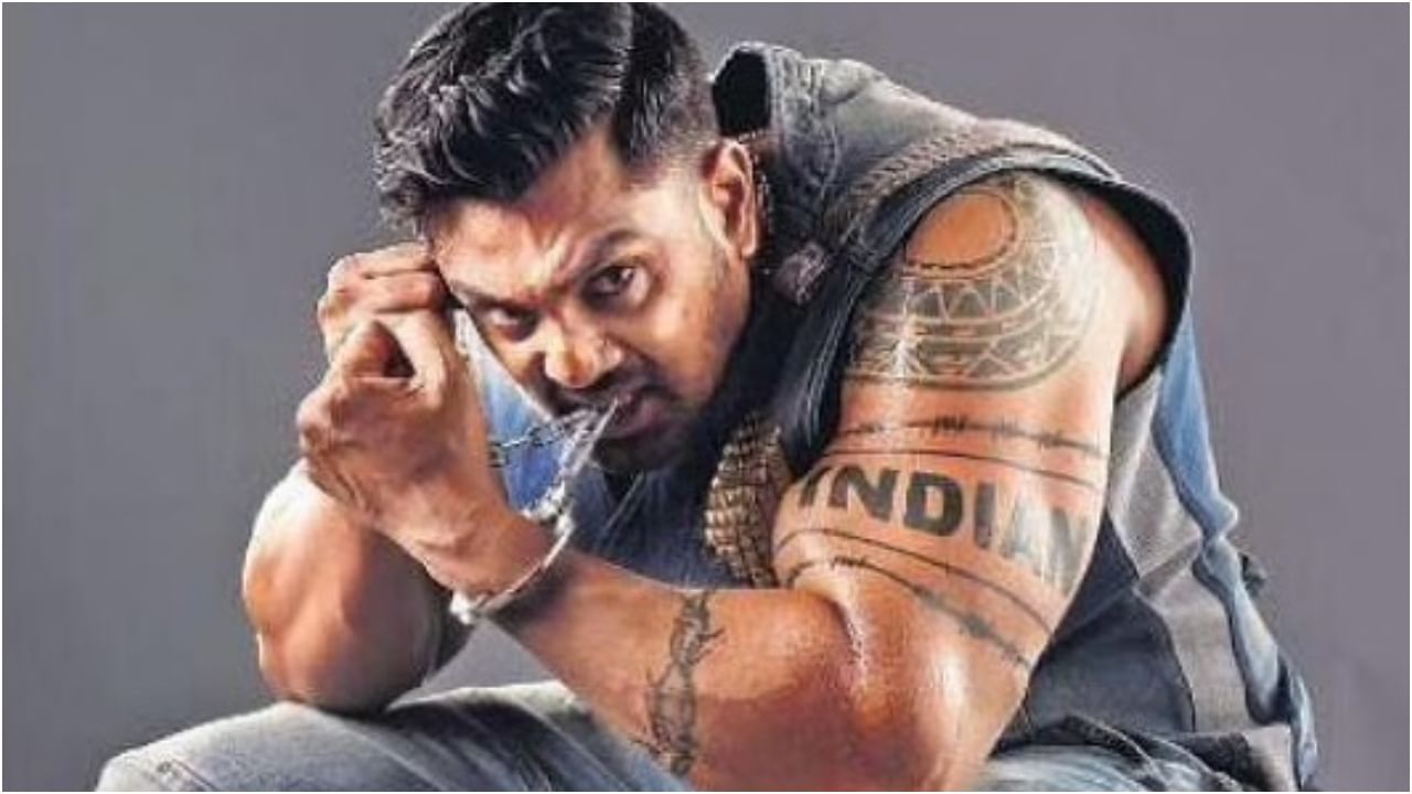 ಭರ್ಜರಿಯಾಗಿ ರೆಡಿಯಾಗುತ್ತಿದೆ ಧ್ರುವ ಸರ್ಜಾ 'ಮಾರ್ಟಿನ್', ಫೈಟ್ಗೆ 9 ಕೋಟಿ, ಒಂದು ಹಾಡಿಗೆ 3 ಕೋಟಿ ಭರ್ಜರಿಯಾಗಿ ರೆಡಿಯಾಗುತ್ತಿದೆ ಧ್ರುವ ಸರ್ಜಾ 'ಮಾರ್ಟಿನ್', ಫೈಟ್ಗೆ 9 ಕೋಟಿ, ಒಂದು ಹಾಡಿಗೆ 3 ಕೋಟಿ