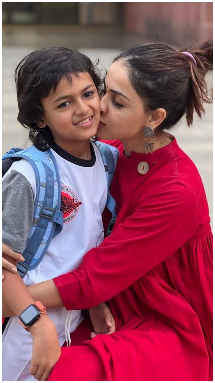 Genelia Deshmukh(7)