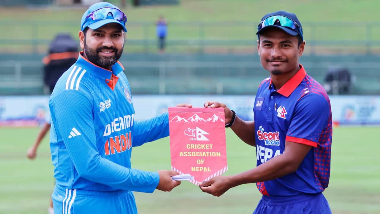 ನೇಪಾಳ ವಿರುದ್ಧ ಗೆದ್ದ ಭಾರತ: ಸೂಪರ್-4 ಹಂತಕ್ಕೇರಿದ ಟೀಮ್ ಇಂಡಿಯಾ ನೇಪಾಳ ವಿರುದ್ಧ ಗೆದ್ದ ಭಾರತ: ಸೂಪರ್-4 ಹಂತಕ್ಕೇರಿದ ಟೀಮ್ ಇಂಡಿಯಾ