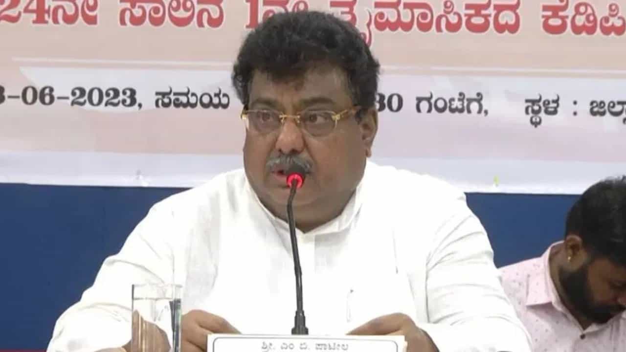 2025ರ ವೇಳೆಗೆ ಕರ್ನಾಟಕದ ರಕ್ಷಣಾ ರಫ್ತು 25,000 ಕೋಟಿ ರೂ.ಗೆ; ಸಚಿವ ಎಂಬಿ ಪಾಟೀಲ್ 2025ರ ವೇಳೆಗೆ ಕರ್ನಾಟಕದ ರಕ್ಷಣಾ ರಫ್ತು 25,000 ಕೋಟಿ ರೂ.ಗೆ; ಸಚಿವ ಎಂಬಿ ಪಾಟೀಲ್