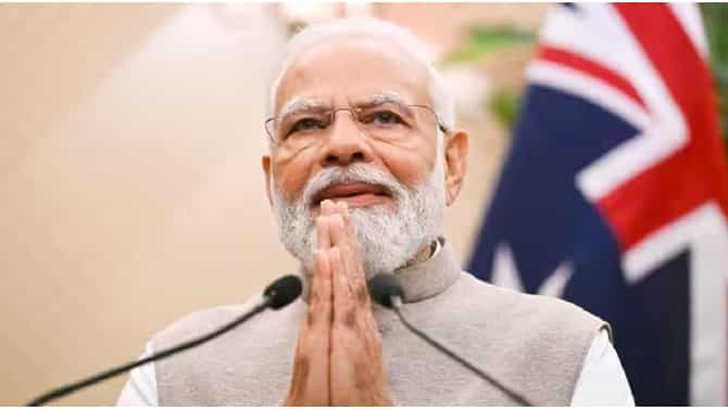 ರೈಲ್ವೆ ಪ್ಲಾಟ್​ಫಾರ್ಮ್​ನಲ್ಲಿ ಮಲಗುವ ಮಗು ಸಂಸತ್ ತಲುಪಿದೆ