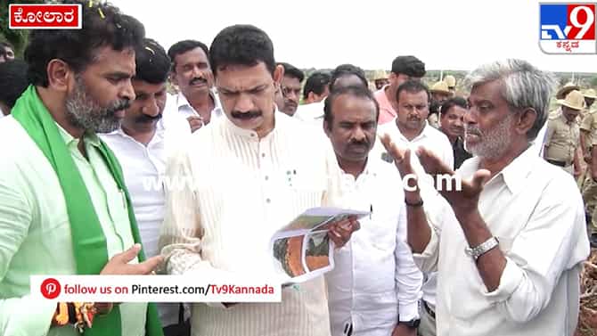 ನಳಿನ್ ಕುಮಾರ್ ಕಟೀಲ್‌ ಕಾಲಿಗೆ ಬಿದ್ದು ಕಣ್ಣೀರಿಟ್ಟ ರೈತ