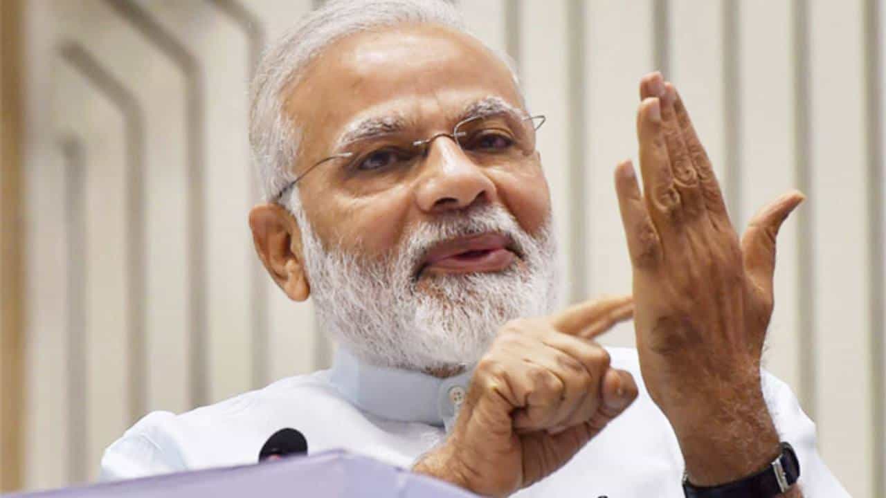 Narendra Modi Birthday: ಸಾಮಾಜಿಕ ತಾಣಗಳಲ್ಲಿ ಮೋದಿ ಹವಾ: ಭಾರತದ ಪ್ರಧಾನಿಗೆ ಒಟ್ಟು ಎಷ್ಟು ಫಾಲೋವರ್ಸ್ ಇದ್ದಾರೆ ನೋಡಿ Narendra Modi Birthday: ಸಾಮಾಜಿಕ ತಾಣಗಳಲ್ಲಿ ಮೋದಿ ಹವಾ: ಭಾರತದ ಪ್ರಧಾನಿಗೆ ಒಟ್ಟು ಎಷ್ಟು ಫಾಲೋವರ್ಸ್ ಇದ್ದಾರೆ ನೋಡಿ