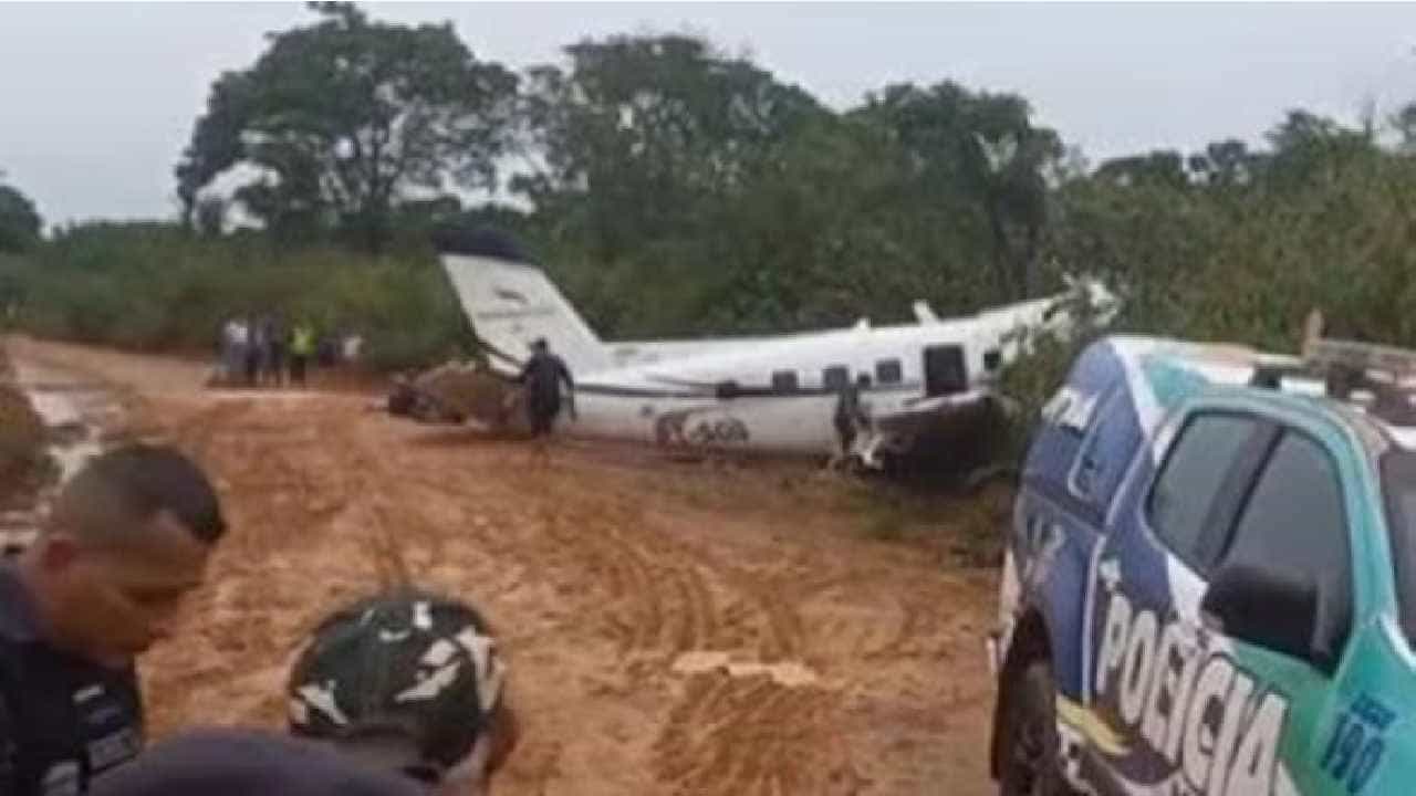 Brazil Plane Crash: ಬ್ರೆಜಿಲ್ನಲ್ಲಿ ವಿಮಾನ ಪತನ, 14 ಮಂದಿ ಸಾವು Brazil Plane Crash: ಬ್ರೆಜಿಲ್ನಲ್ಲಿ ವಿಮಾನ ಪತನ, 14 ಮಂದಿ ಸಾವು