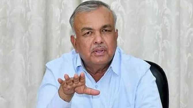 ಕಾರ್‌ ಪೂಲಿಂಗ್ ನಿಷೇಧಿಸಿಲ್ಲ, ಇದು ಸುಳ್ಳು ಸುದ್ದಿ -ಸಚಿವ ರಾಮಲಿಂಗಾರೆಡ್ಡಿ